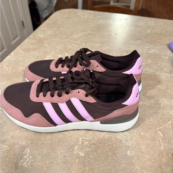 Adidas Women's Sneakers in Pink and Brown - Picture 2 of 3